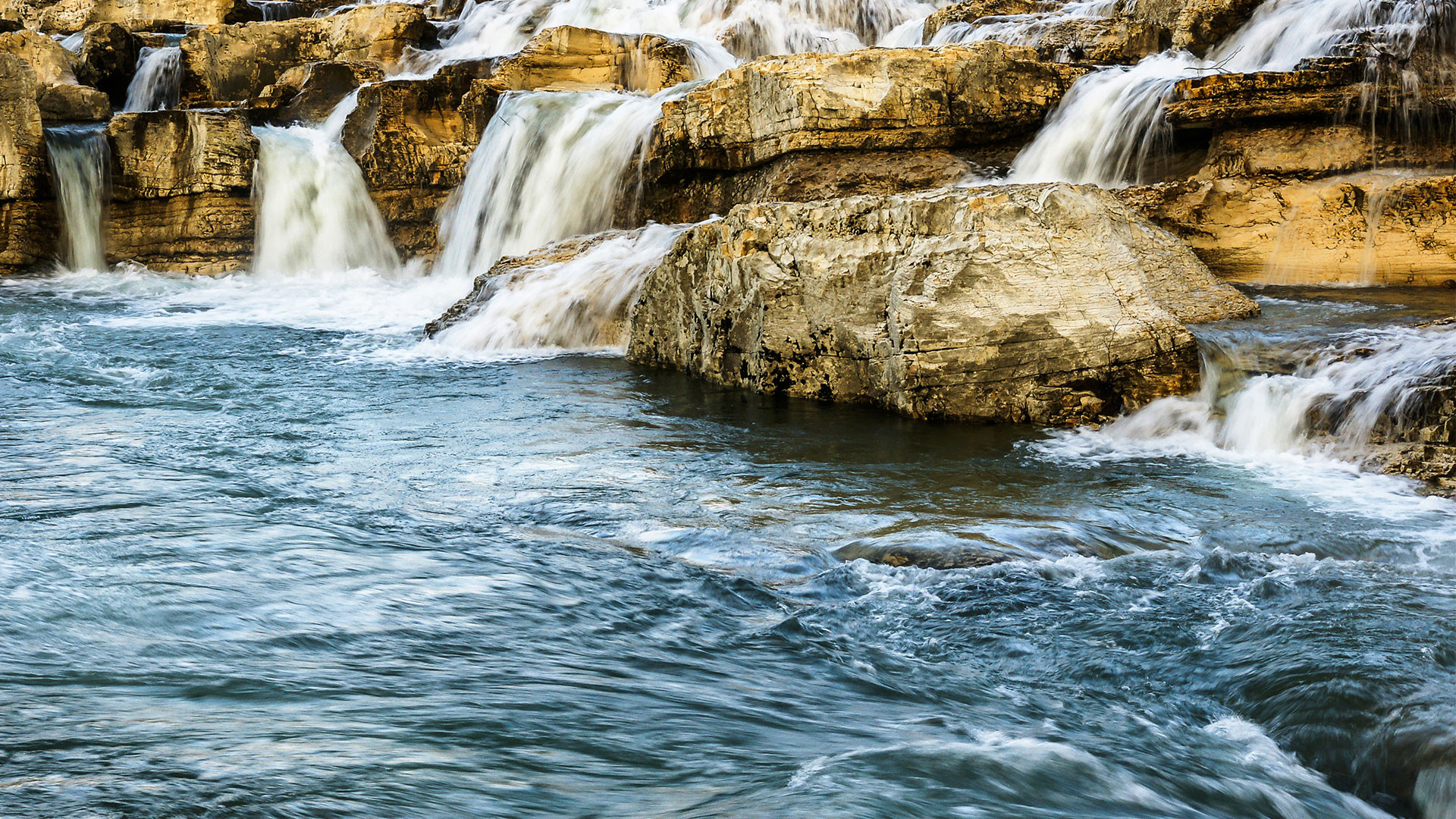 Hébergements nature - cascades du Sautadet - gîtes les terrasses