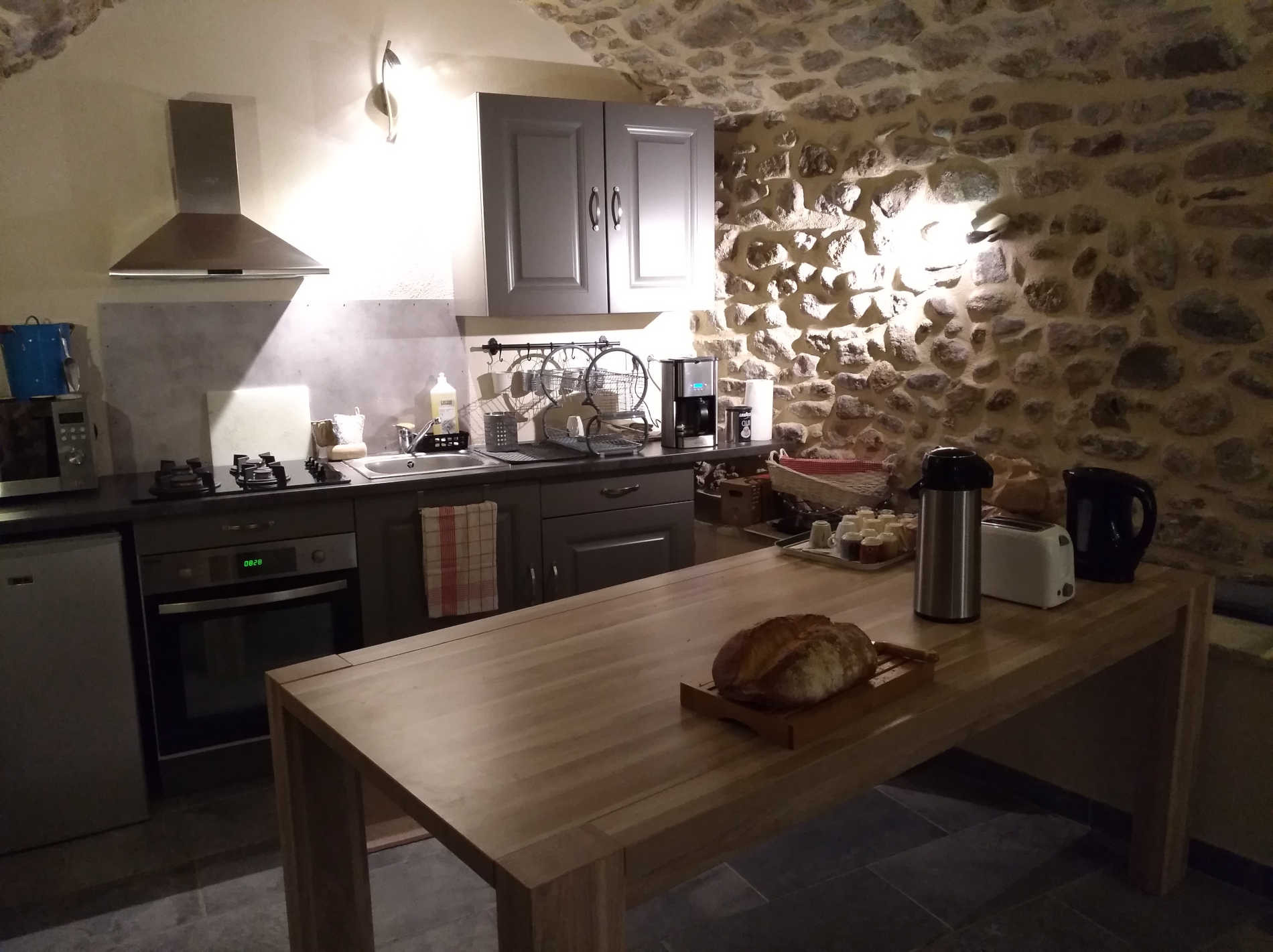 Les terrasses, gîtes en Cévennes - La source