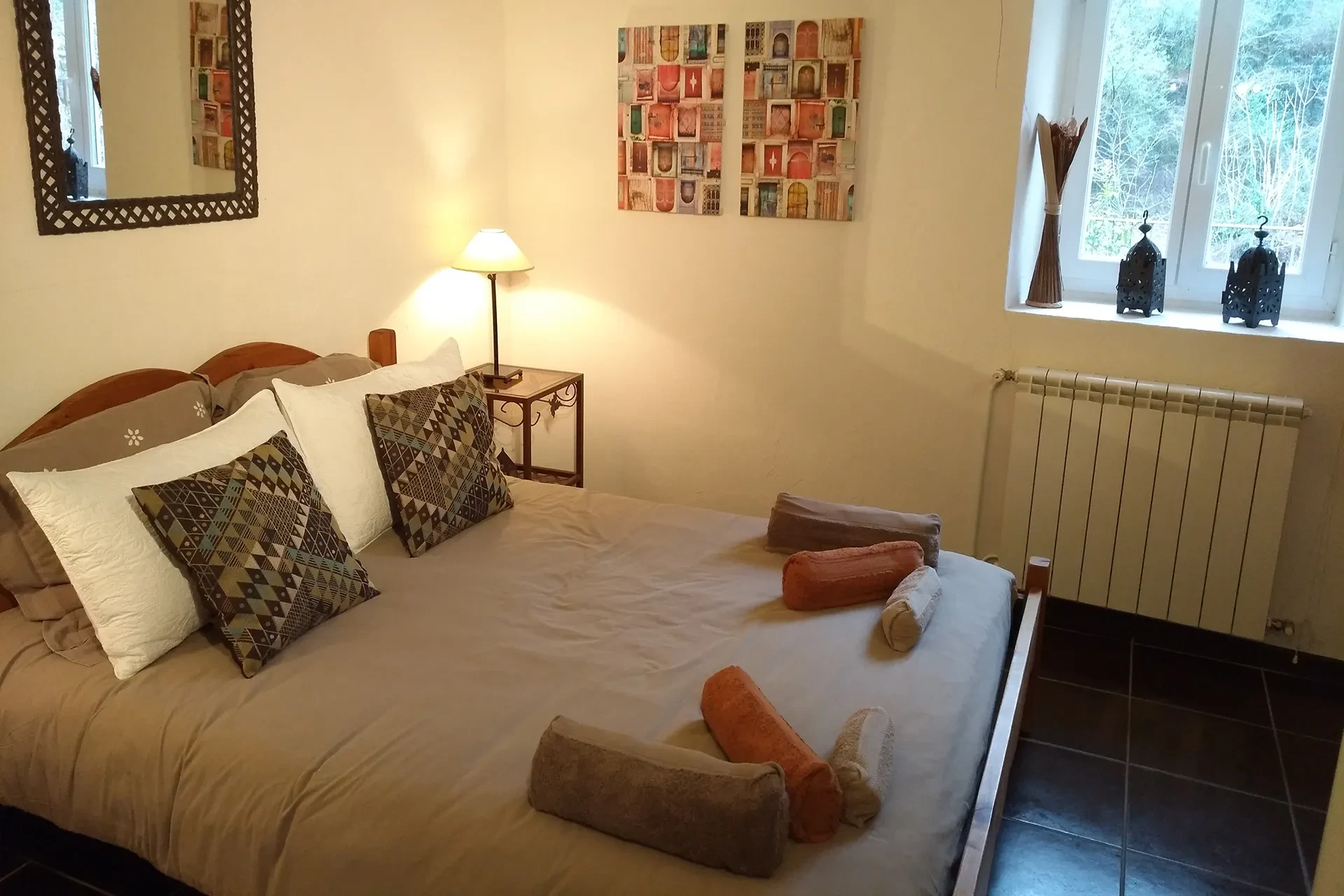 Chambre 2, gîte Le soleil du sud 4 personnes