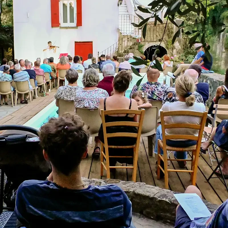 Maquis culturel aux terrasses avec Maquis culturel