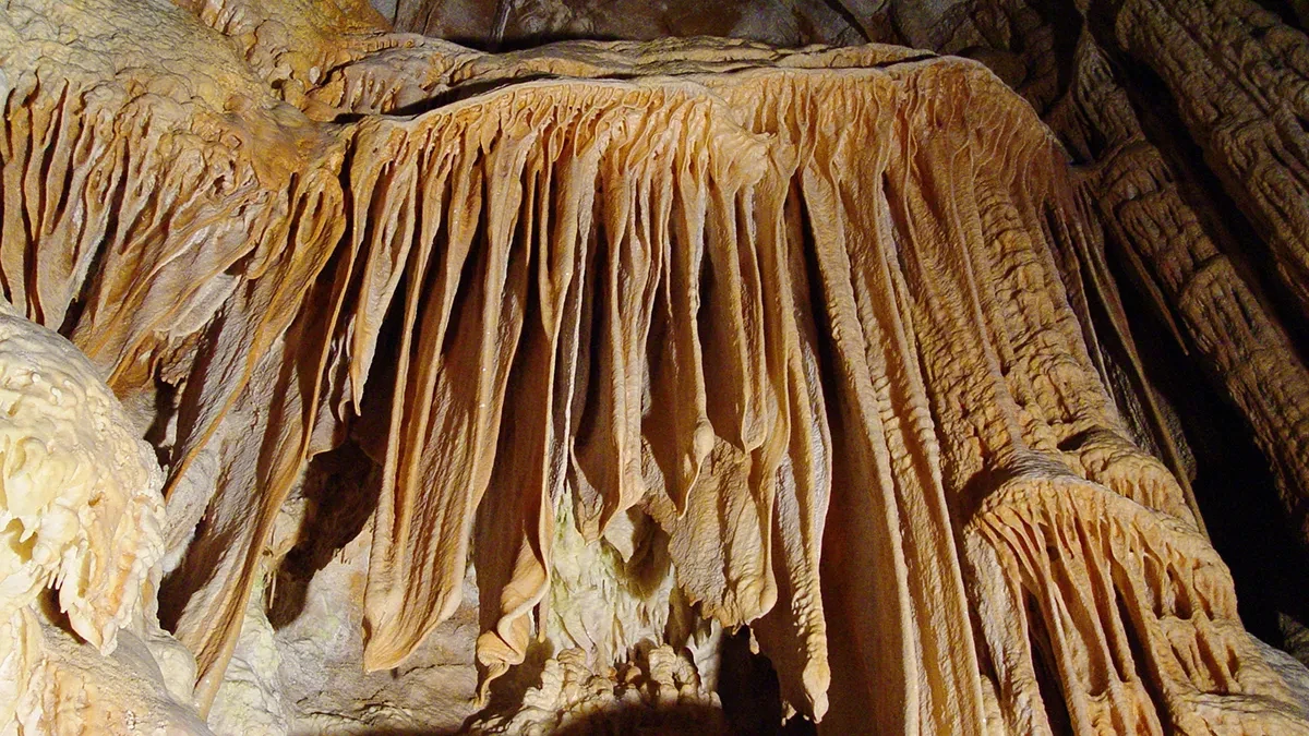 Grottes