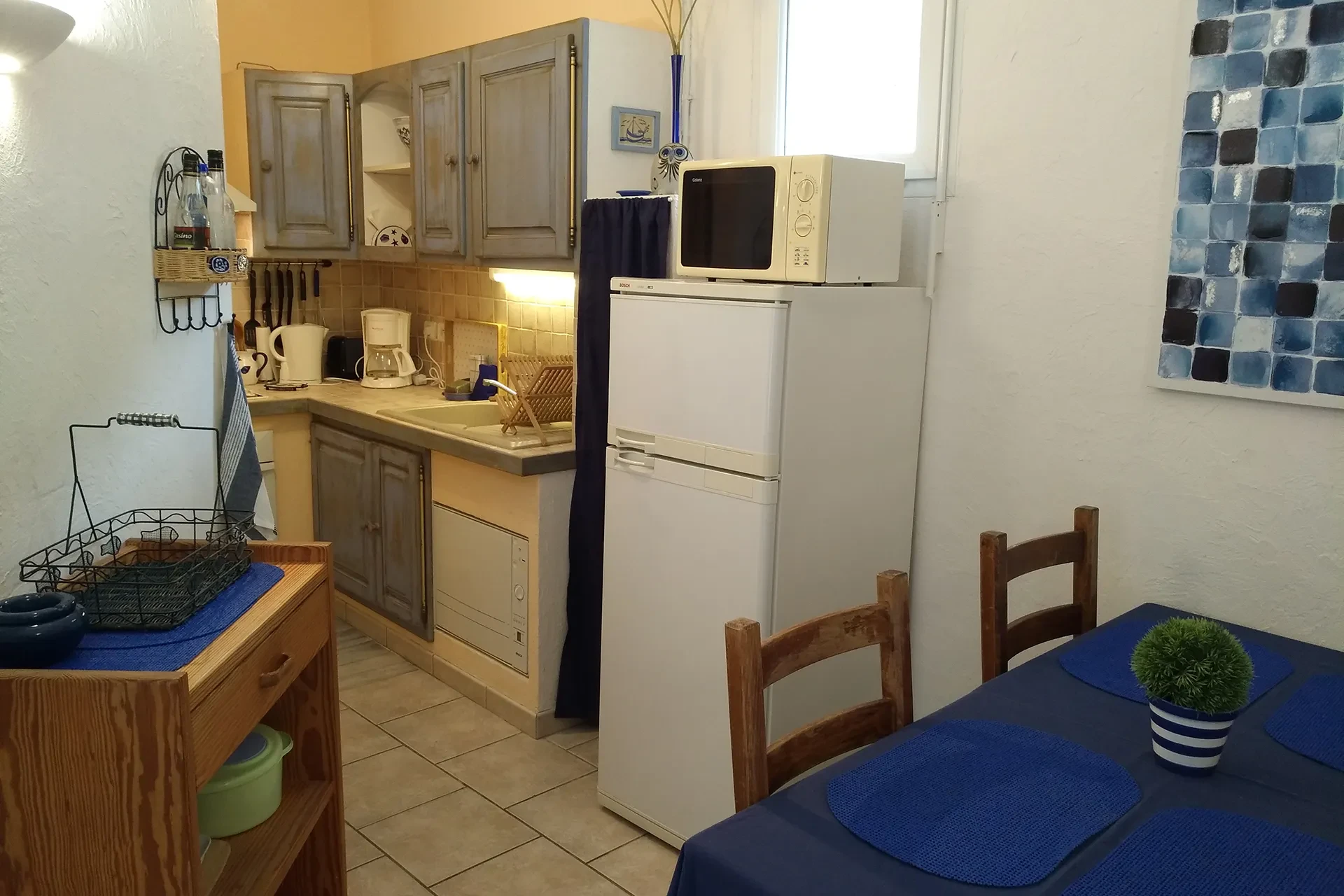 Coin cuisine, gîte La grande bleue