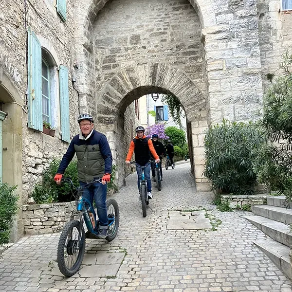 Why Trott'in Gard dans Vézénobres